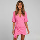 Vestido corto cruzado con lazada
