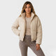 Chaqueta acolchada corta de cuello alto