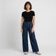 Pantalón ancho con cinturón