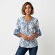 Blusa floral con manga de volante