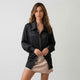 Blusa fluida de cuello camisero