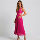 Vestido midi plisado con abertura lateral